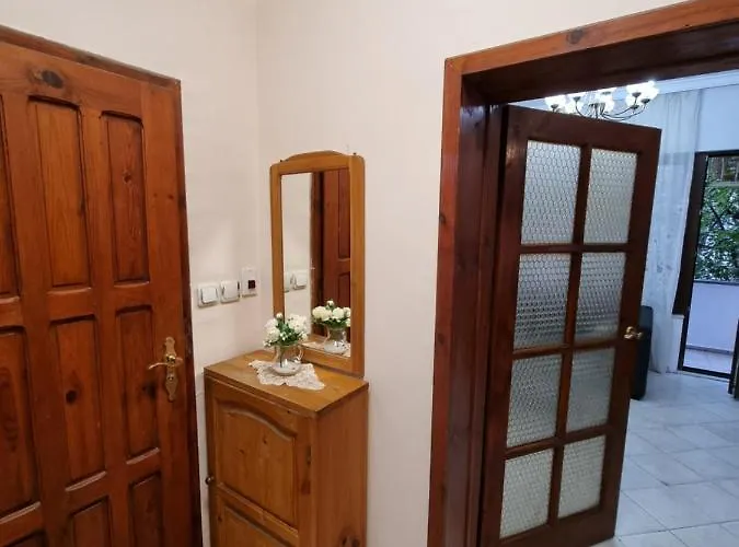 Tsar Simeon, 2 Bedroom, Living Room And Fireplace