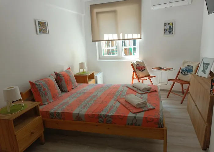 Wendy House - Central Sofia - 3Brdr - Private Courtyard - 5 Min To Vitosha Blvd
