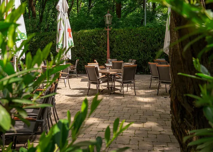 Villa Victoria Loven Park Boutique Rooms Sofia